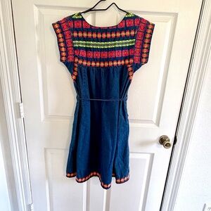 Freeway Embroidered Denim Boho Mexican festival Dress Cap Sleeve Size S